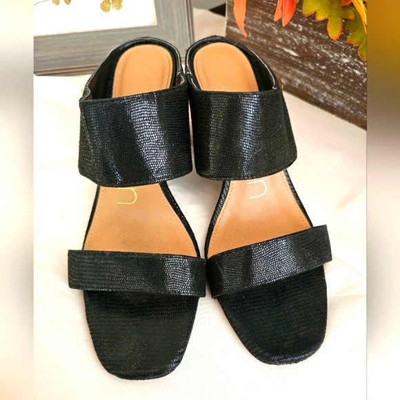 Calvin Klein Black sandals - Picture 1 of 7